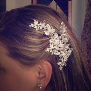 Bridal headpiece